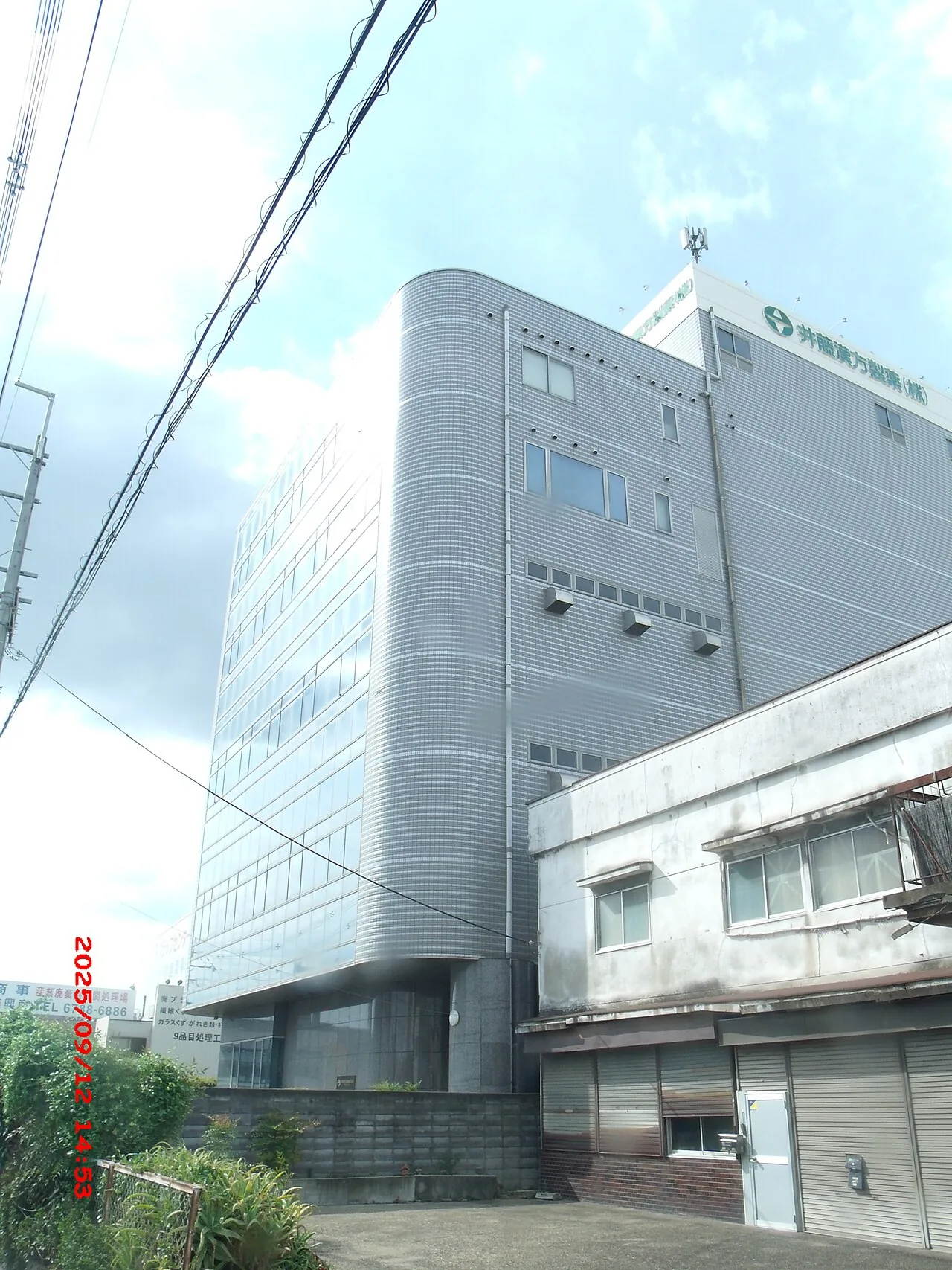 東大阪市内の工場建築