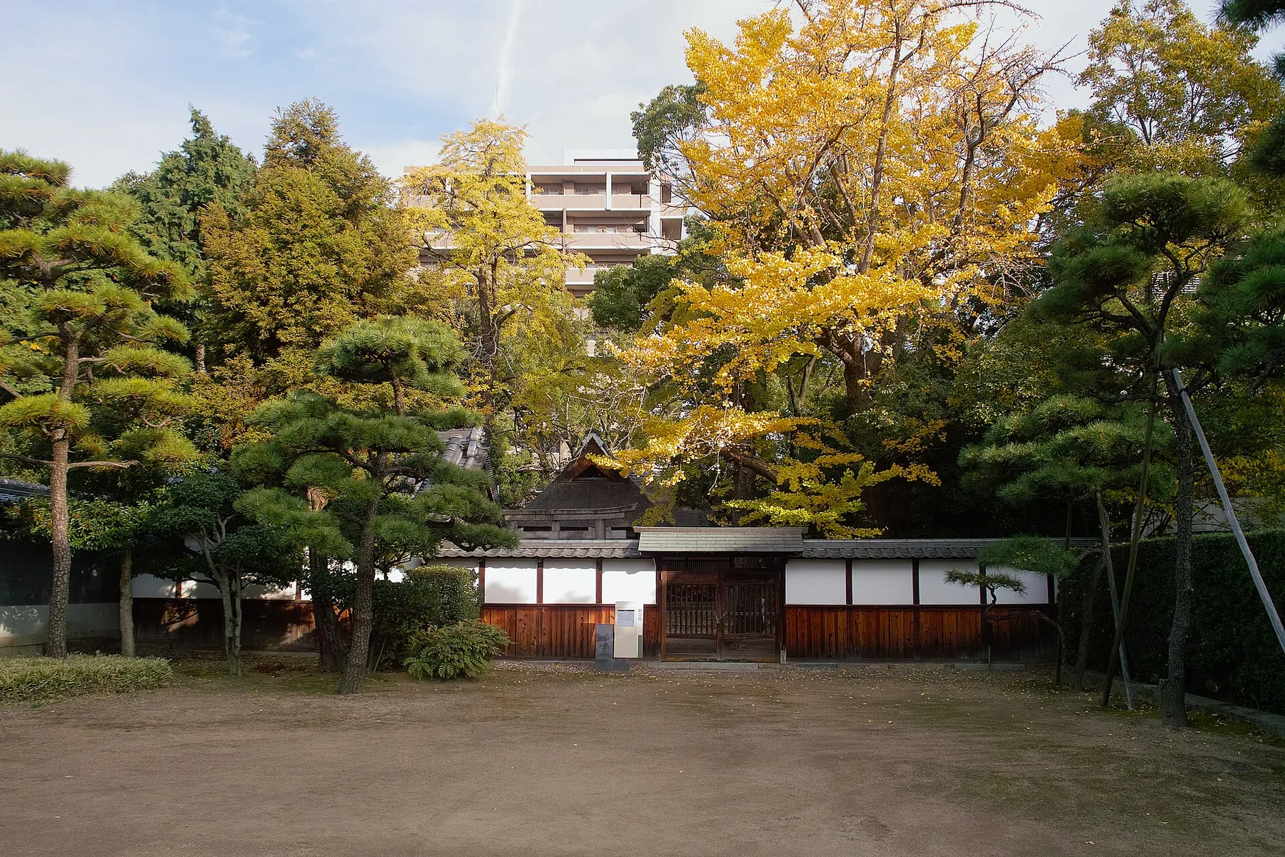 秋の鴻池新田会所